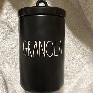 🔥 Like new Rae Dunn Black ceramic “GRANOLA” canister!